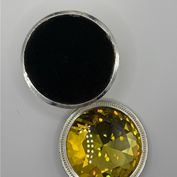 Lori Greiner Silver Jewelry Box Trinket box with Yellow Crystal Gem Lid - Picture 8 of 8